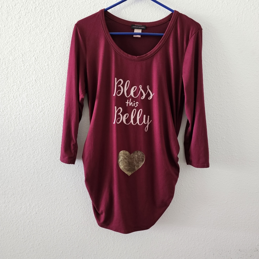 Violet & Ruby maternity top burgundy size L (?) 3/4 sleeves ruching gold heart